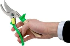 Opinel Meadow Pruning Shears Green 11 Opinel Meadow Pruning Shears Green -Knives and Tools OP001628 05 opinel