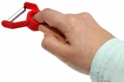 Opinel Peeler 'Le Petit Chef' 8 Opinel Peeler 'Le Petit Chef' -Knives and Tools OPT001745 03 opinel dunschiller le petit chef opt001745 d3 1